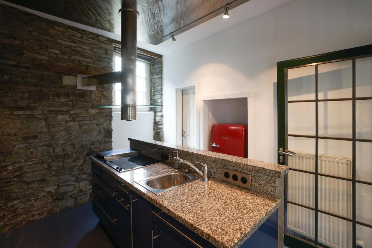 Loft13 Traumhafte Wohnung Mit Terrasse Fuer 8 Gaeste Monschau Exteriör bild
