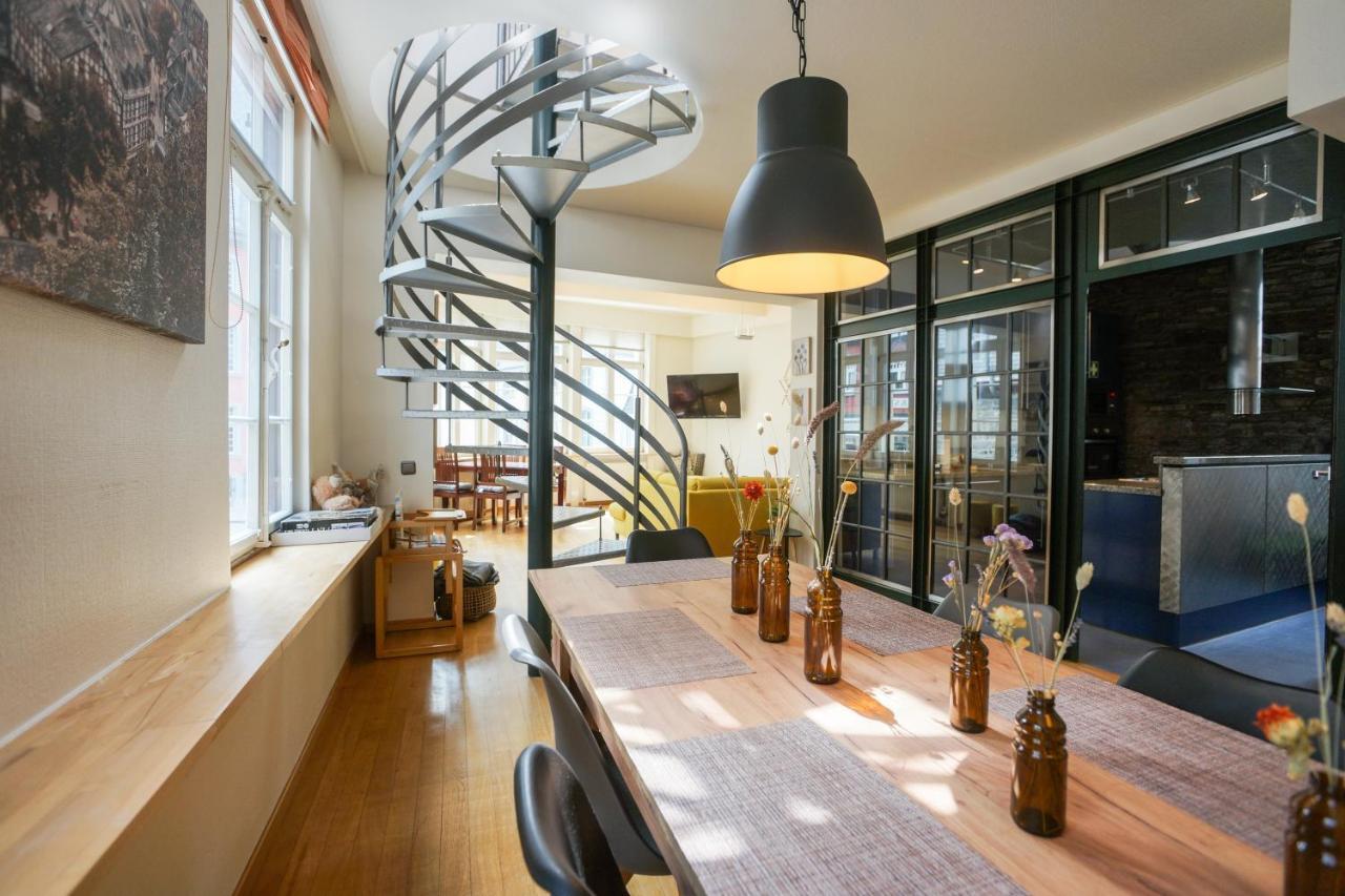 Loft13 Traumhafte Wohnung Mit Terrasse Fuer 8 Gaeste Monschau Exteriör bild